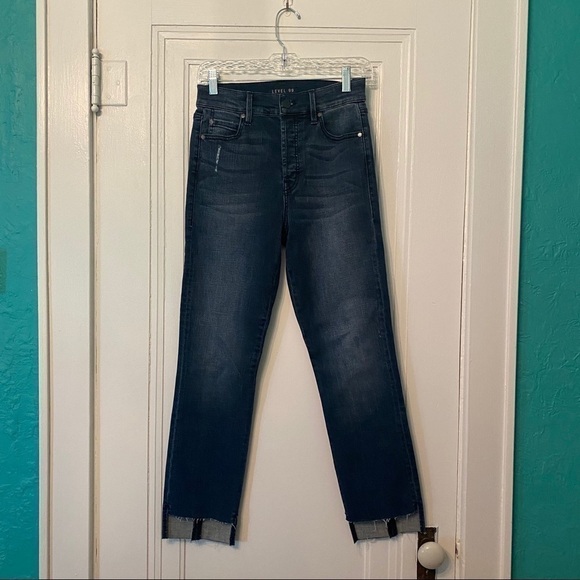 Level 99 High-Rise Step Hem Jeans Dark Wash Size 28 NWOT - Picture 4 of 11